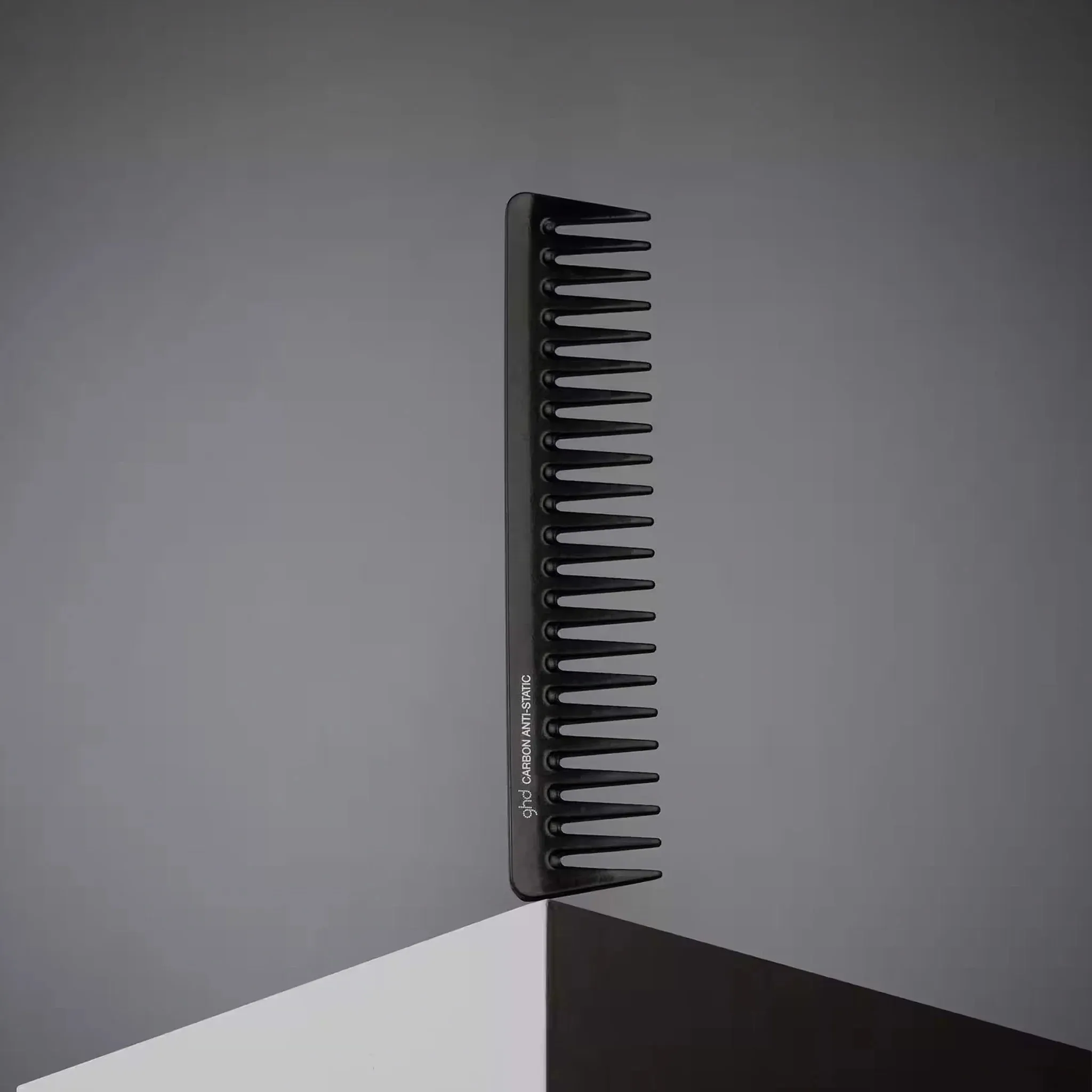 GHD Detangling Comb