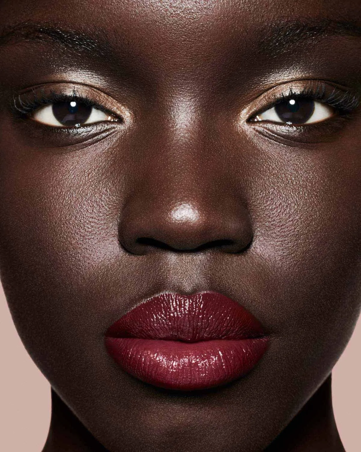 Gloss Bomb Stix High-Shine Gloss Stick — Black'r Berry Fenty Beauty