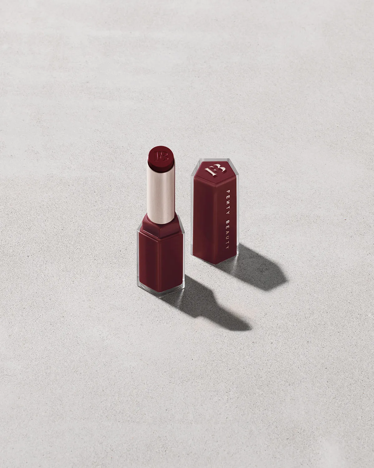 Gloss Bomb Stix High-Shine Gloss Stick — Black'r Berry Fenty Beauty