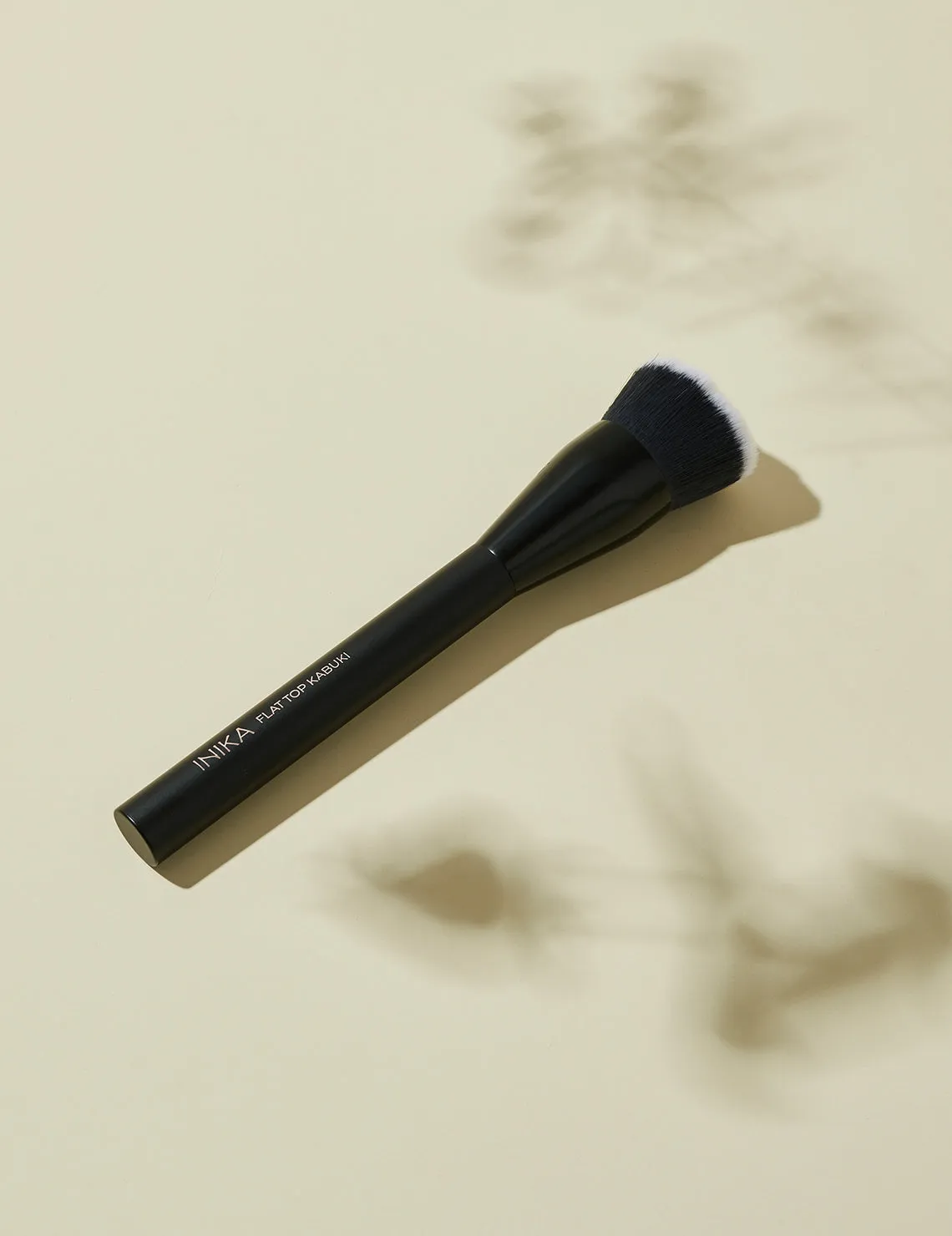 INIKA Organic Flat Top Kabuki Brush Inika Organic